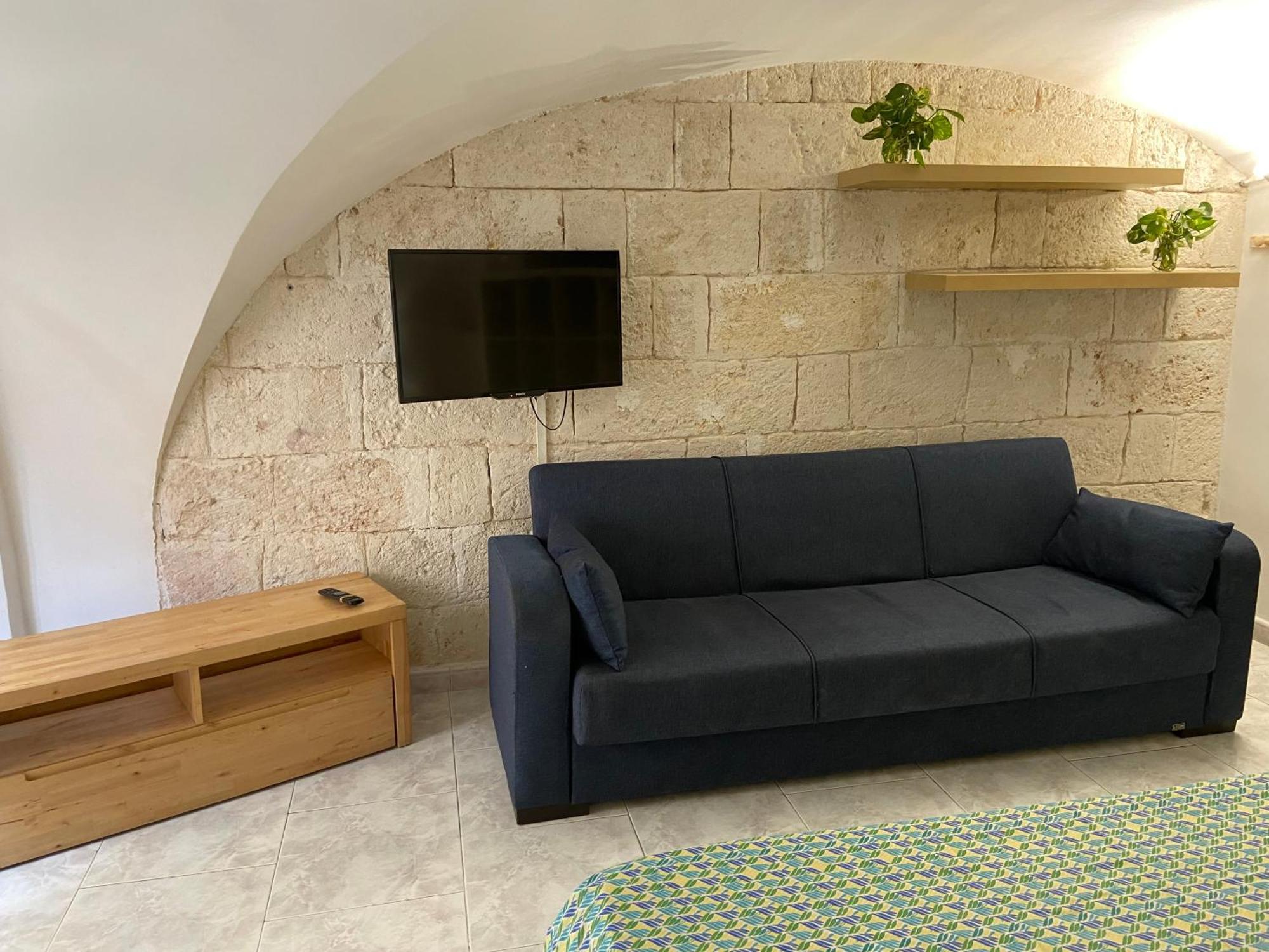 La Maison Des Voyageurs Bari Bagian luar foto