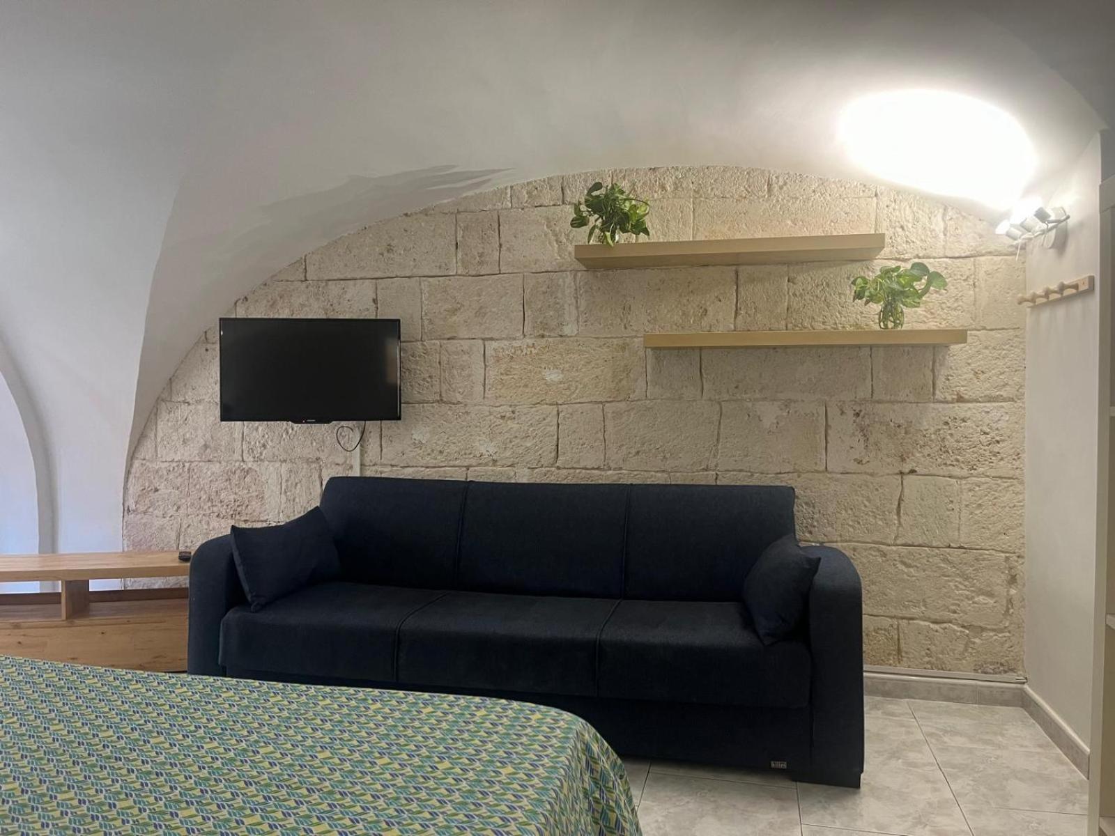 La Maison Des Voyageurs Bari Bagian luar foto