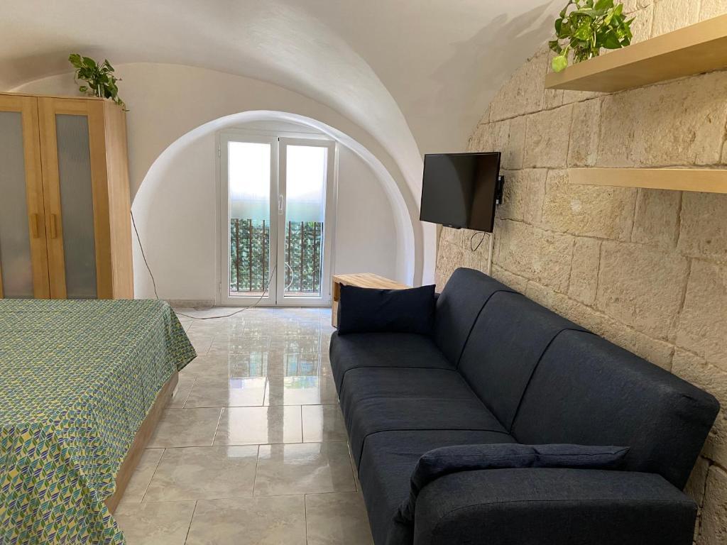 La Maison Des Voyageurs Bari Bagian luar foto